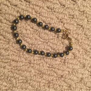 Elegant Black and Gold Beaded Bracelet